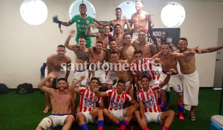 ¡Para seguir festejando! Desde Belo Horizonte a Santa Fe, la alegría tatengue por la clasificación