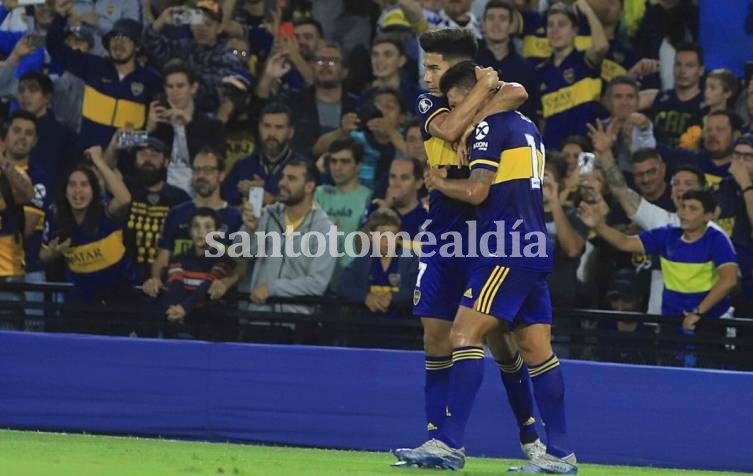 Boca sigue de fiesta: aplastó al Independiente Medellín por 3 a 0