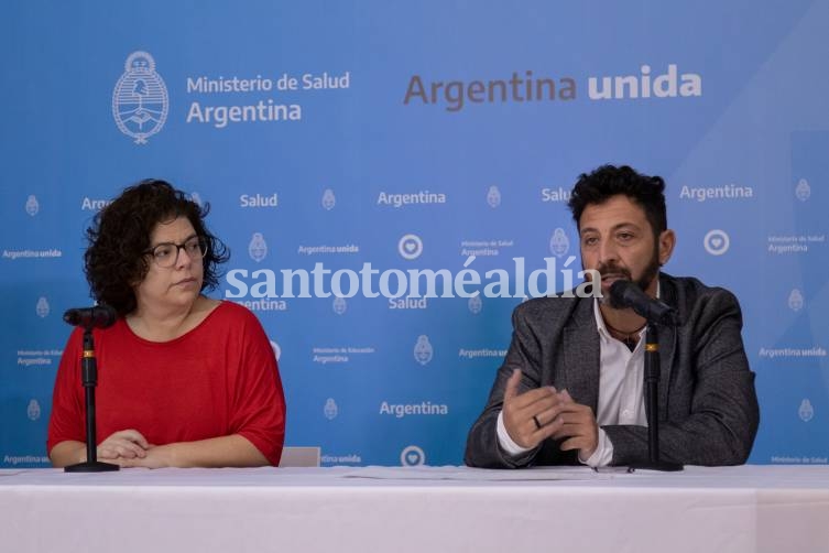 El 80 % de personas con COVID-19 transitan la enfermedad en forma leve o moderada