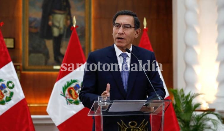 Vizcarra advirtió que las clínicas privadas de Perú serán expropiadas si no llegan a un acuerdo sobre las tarifas