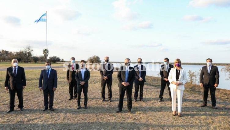 Diecinueve gobernadores respaldaron a Alberto Fernández en la quita de fondos a la Ciudad