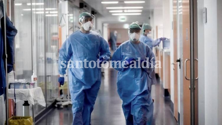 Se registraron 87 nuevas muertes y el total de víctimas fatales suma 10.994