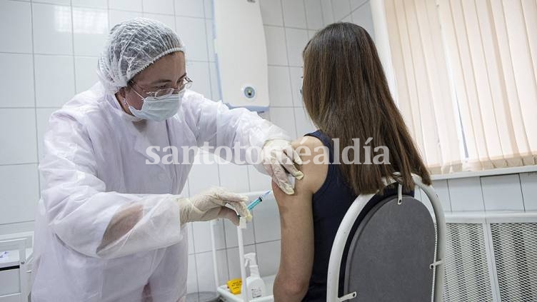 Rusia comenzó a probar su vacuna contra el coronavirus en grupos de riesgo