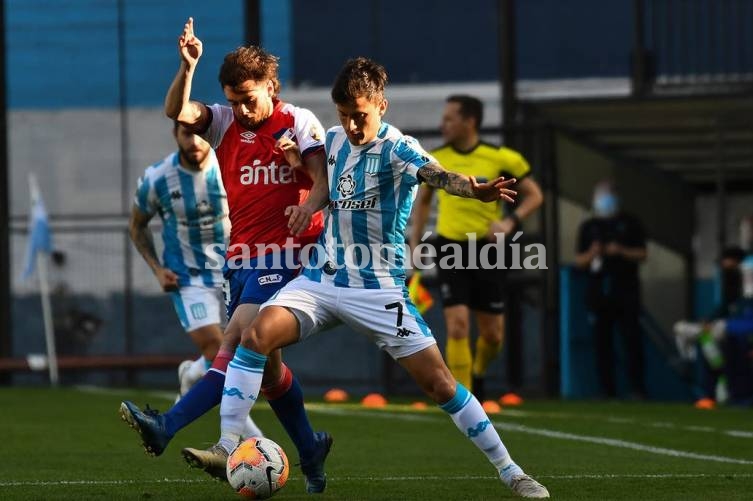 Racing visita a Nacional con el objetivo de avanzar de fase en la Libertadores