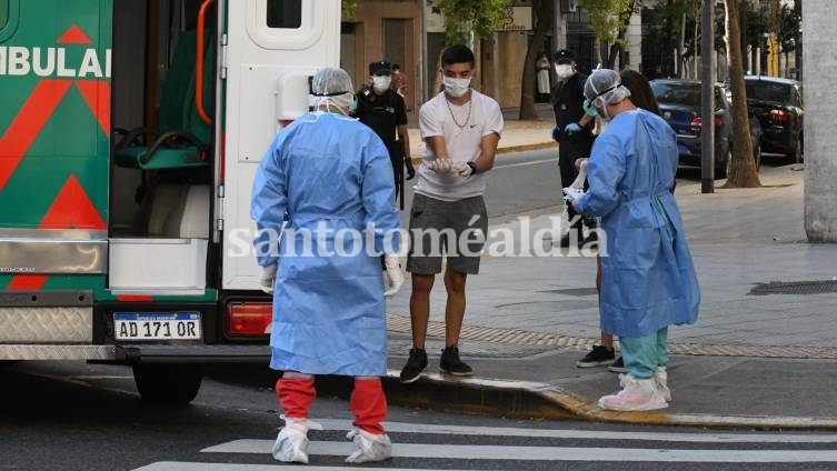 COVID-19: Desde el comienzo de la pandemia hubo 894.206 contagios