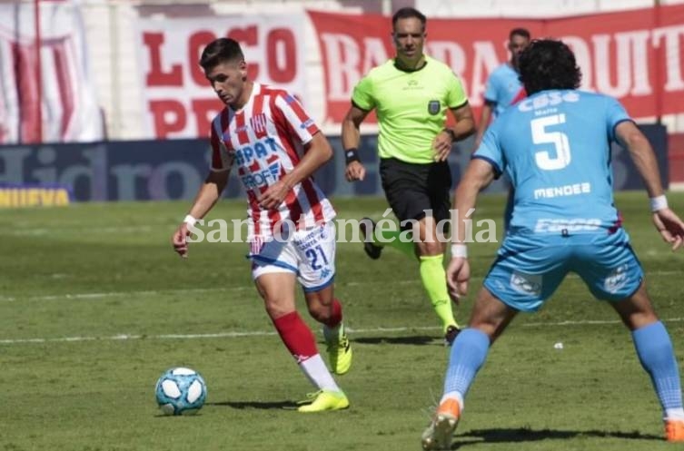 El arquero de Arsenal fue figura y Unión debió conformarse con un empate