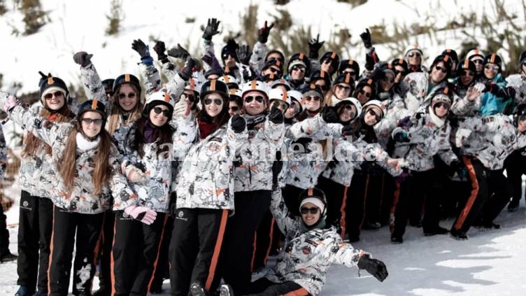 Los viajes de egresados deberán ser reprogramados 12 meses luego del aislamiento o reintegrar su valor