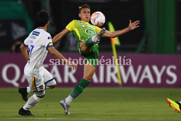 Defensa y Justicia empató ante Sportivo Luqueño y se metió en octavos