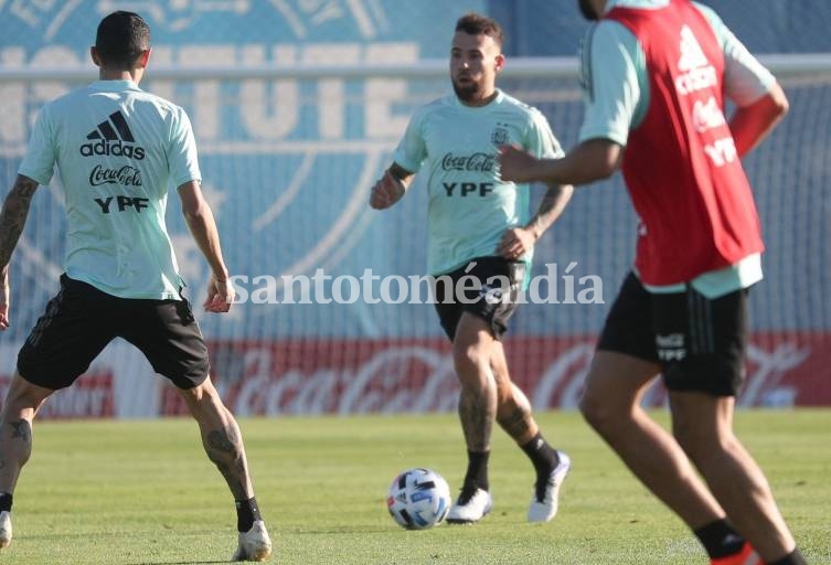 Argentina recibe a Paraguay para seguir en lo más alto de las Eliminatorias