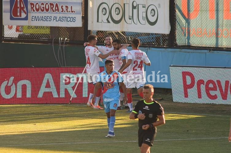 Unión consiguió un importante triunfo ante Arsenal