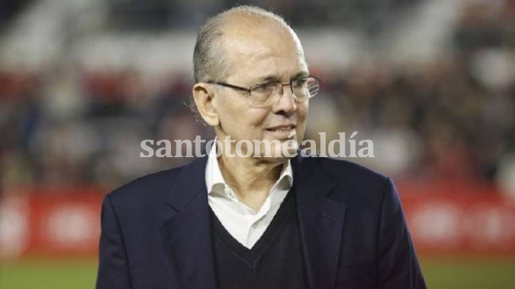 Alejandro Sabella internado con 