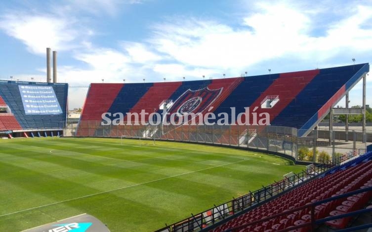 Colón visita a San Lorenzo en el Nuevo Gasómetro