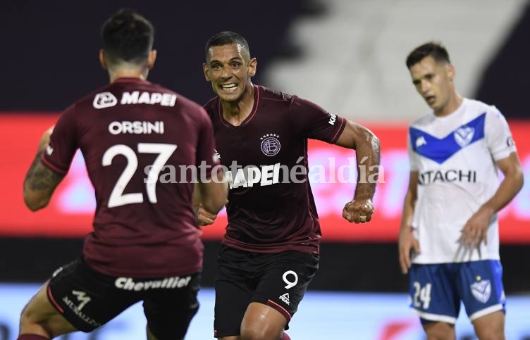 Copa Sudamericana: Lanús sacó ventaja en cancha de Vélez