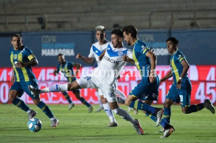 Vélez derrotó a Rosario Central y se quedó con la Zona Complementación