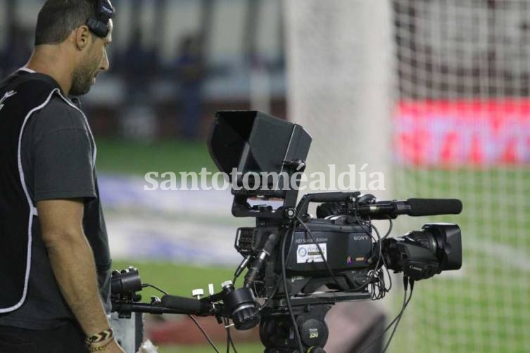 Tapia y Tinelli confirmaron el acuerdo con Disney por los derechos del fútbol argentino