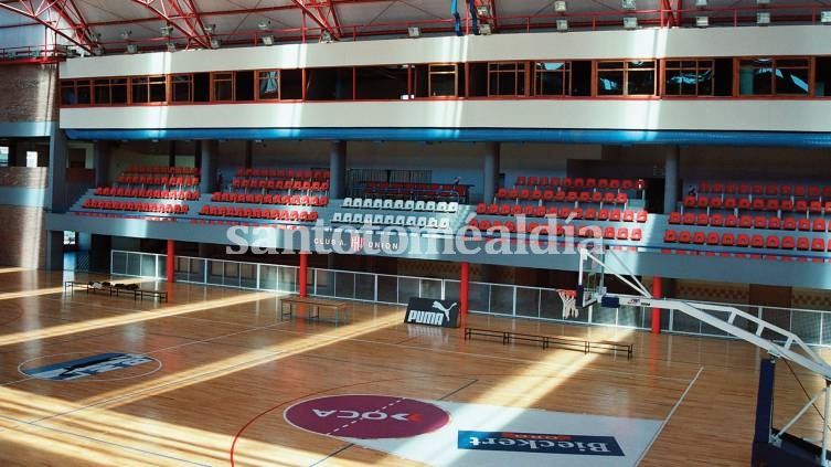 Básquet: Esta noche se enfrentan Colón y Unión