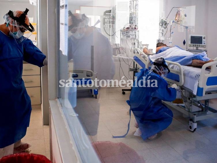 Murieron 206 personas y 12.412 fueron reportadas con coronavirus en el país