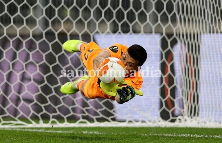 Rulli, el héroe de Villarreal en la final de la Europa League