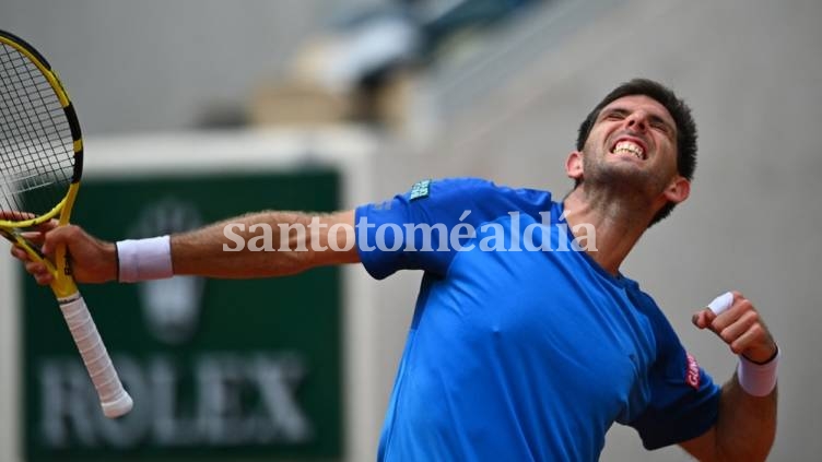 Delbonis avanzó a octavos de final en Roland Garros en una actuación histórica