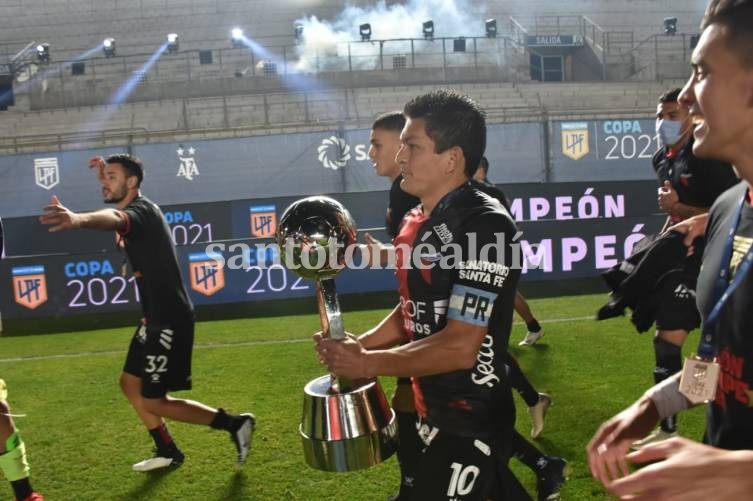 El Pulga Rodríguez se va de Colón:  será jugador de Atlético Tucumán