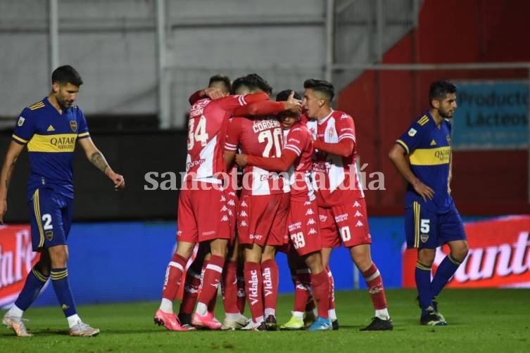 Unión empató 1 a 1 con Boca en un buen debut