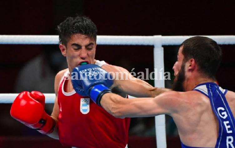 Boxeo: debut con victoria para el santafesino Cuello