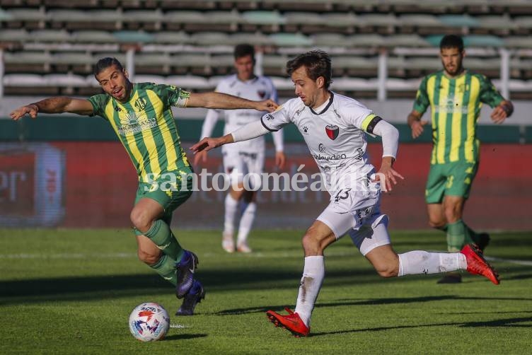 Colón cayó 3 a 0 ante Aldosivi en Mar del Plata