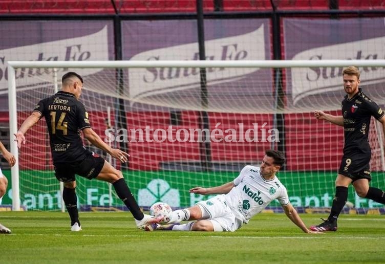 Colón empató 1 a 1 con Sarmiento