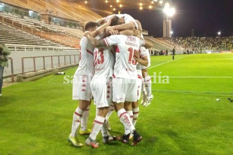 Unión volvió a ganar antes de la llegada de su nuevo entrenador
