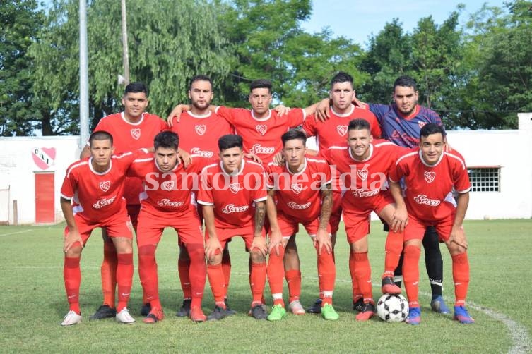 Liga Santafesina: Independiente goleó a La Perla en la despedida ante su gente