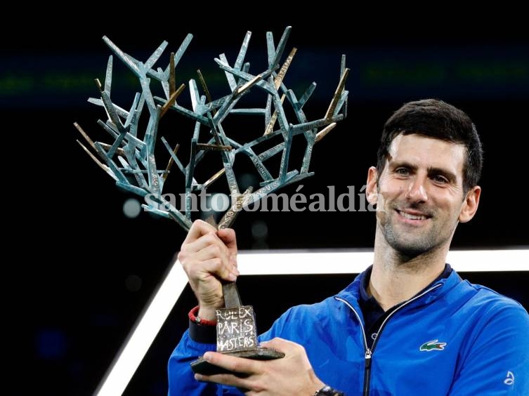 Djokovic ganó el título en París y rompió un nuevo récord