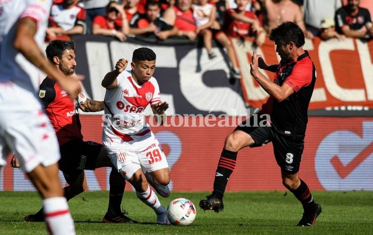 Unión cayó ante Newell's en Rosario
