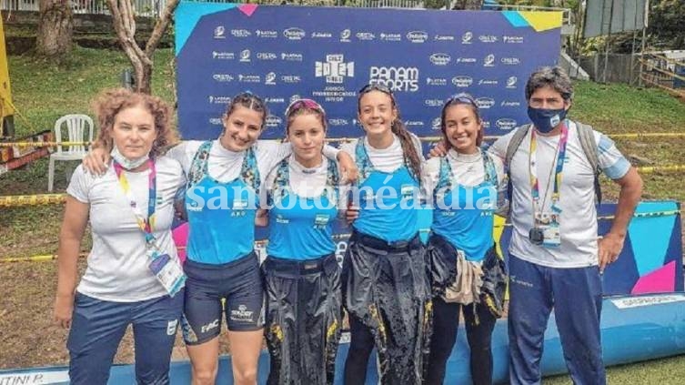 Paulina Contini, medalla de oro en canotaje en Colombia