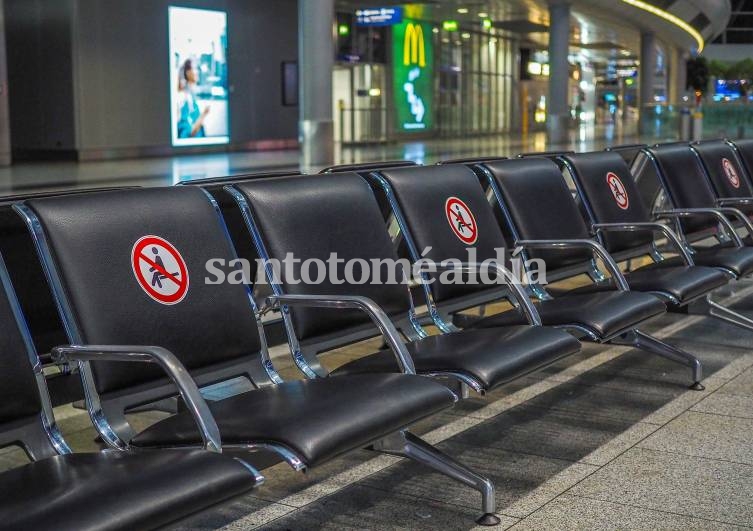 Cerca de seis mil vuelos fueron cancelados por incidencia de la variante Ómicron