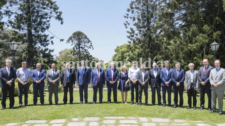 El presidente y los gobernadores sellarán este lunes un nuevo consenso fiscal