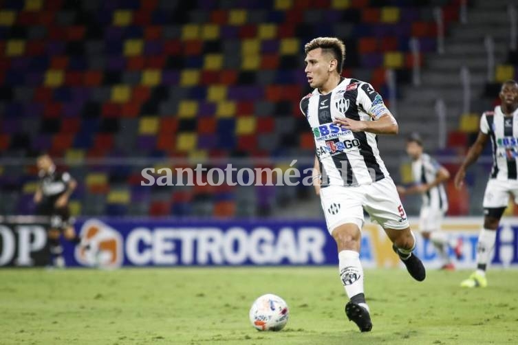 Cristian Vega será el quinto refuerzo de Colón