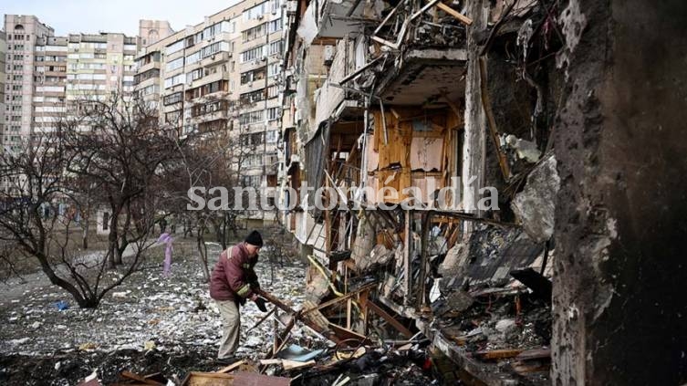 El gobierno ucraniano informó que 198 civiles murieron desde el inicio de la invasión rusa