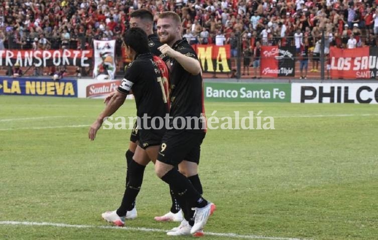 Colón busca levantarse antes del clásico