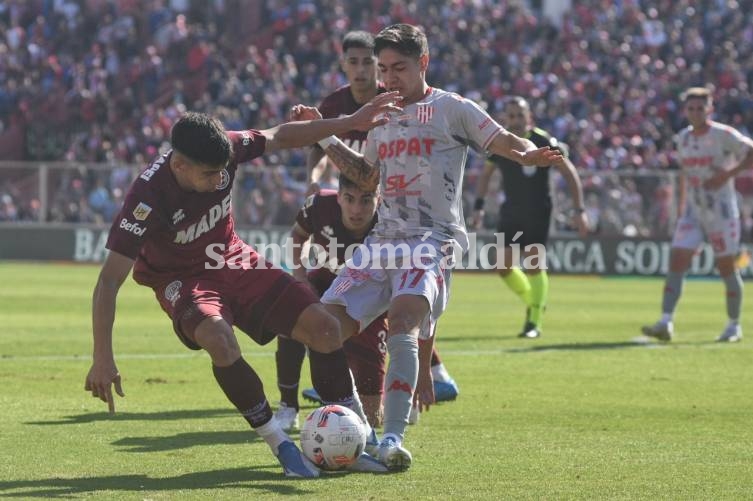 Unión goleó a Lanús y llega entonado a la vuelta contra Nacional