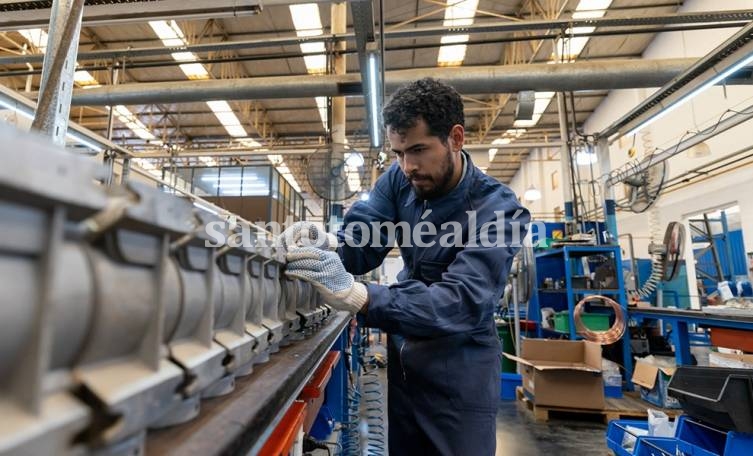 El Gobierno lanzó un programa para fomentar el empleo registrado