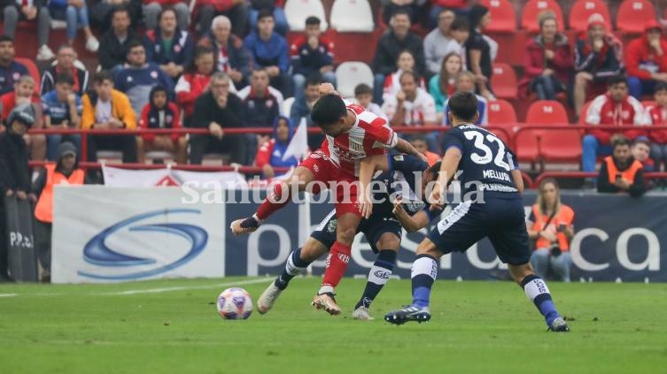 Unión venció a Gimnasia y sumó el tercer triunfo consecutivo