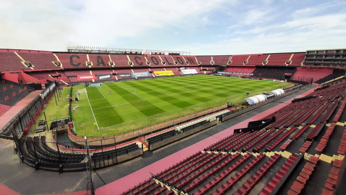 Colón recibe a Aldosivi, con el objetivo de llegar a la punta en soledad