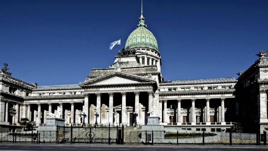 Presentan en el Congreso un proyecto de ley para garantizar el presupuesto universitario
