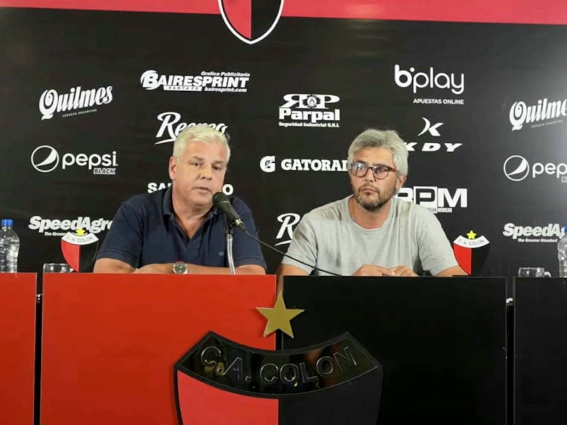 Negrete y Temporelli, en la conferencia de prensa.