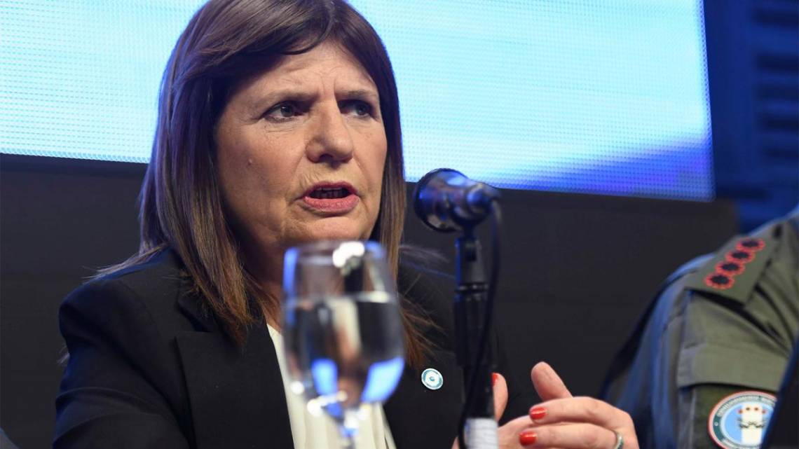 Con la afiliación de Patricia Bullrich a LLA, el PRO quedó al borde de la ruptura en Diputados