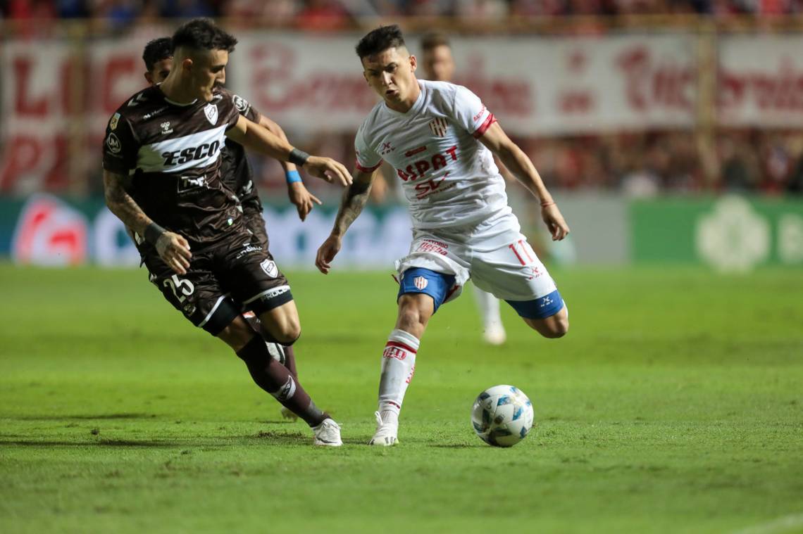Unión y Platense aburrieron a todos e igualaron sin goles 