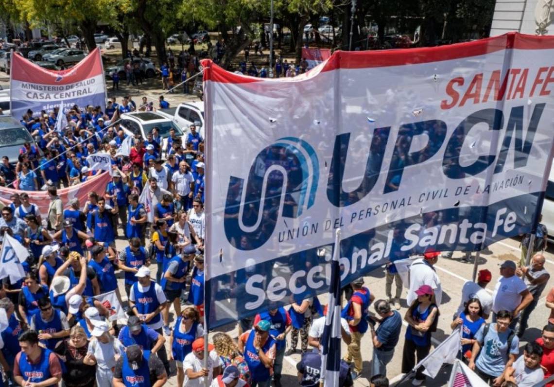 UPCN aceptó la propuesta salarial del Gobierno.