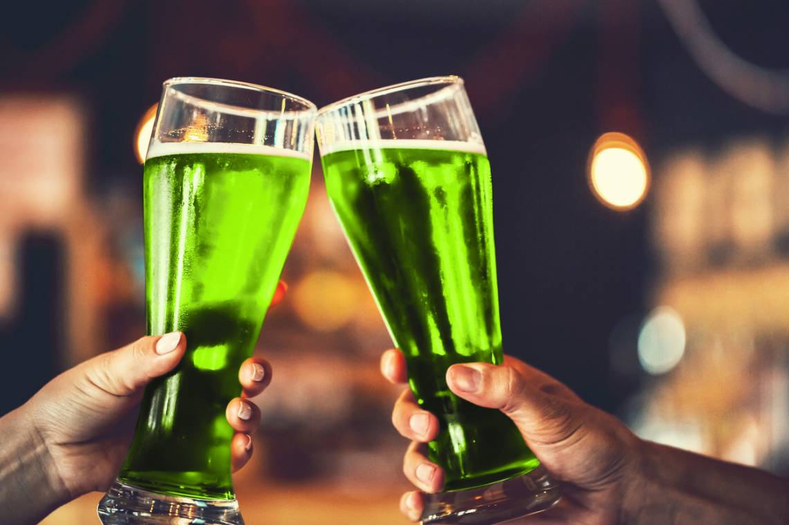 Día de San Patricio: por qué se lo celebra tomando cerveza