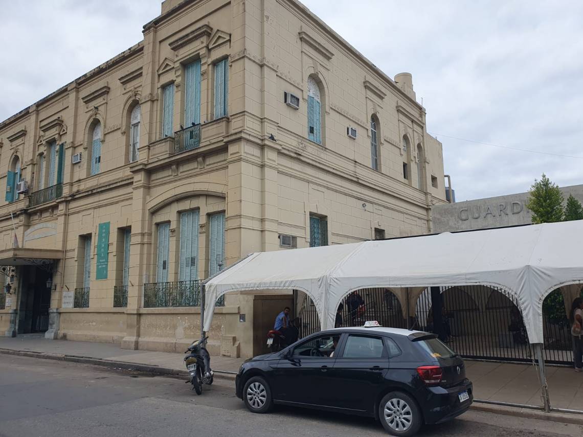 El joven está internado en el Cullen desde este domingo. (Foto: STD)