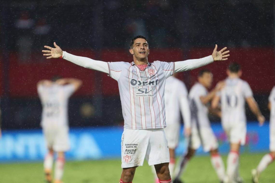 Con gol de Mosqueira, Unión celebró en la cancha de Tigre. (Foto: CAU)